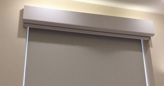 Persianas Rolo com Bando: A Escolha Ideal para Estilo e Funcionalidade em Sua Decoração Persianas Rolo com Bando: A Escolha Ideal para Estilo e Funcionalidade em Sua Decoração