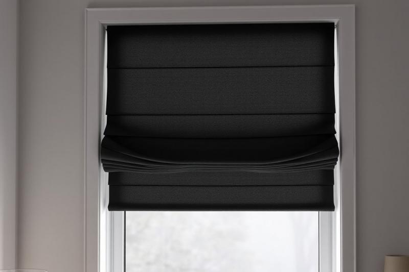 Cortina Romana para Quarto: Como Escolher e Decorar com Estilo Cortina Romana para Quarto: Como Escolher e Decorar com Estilo